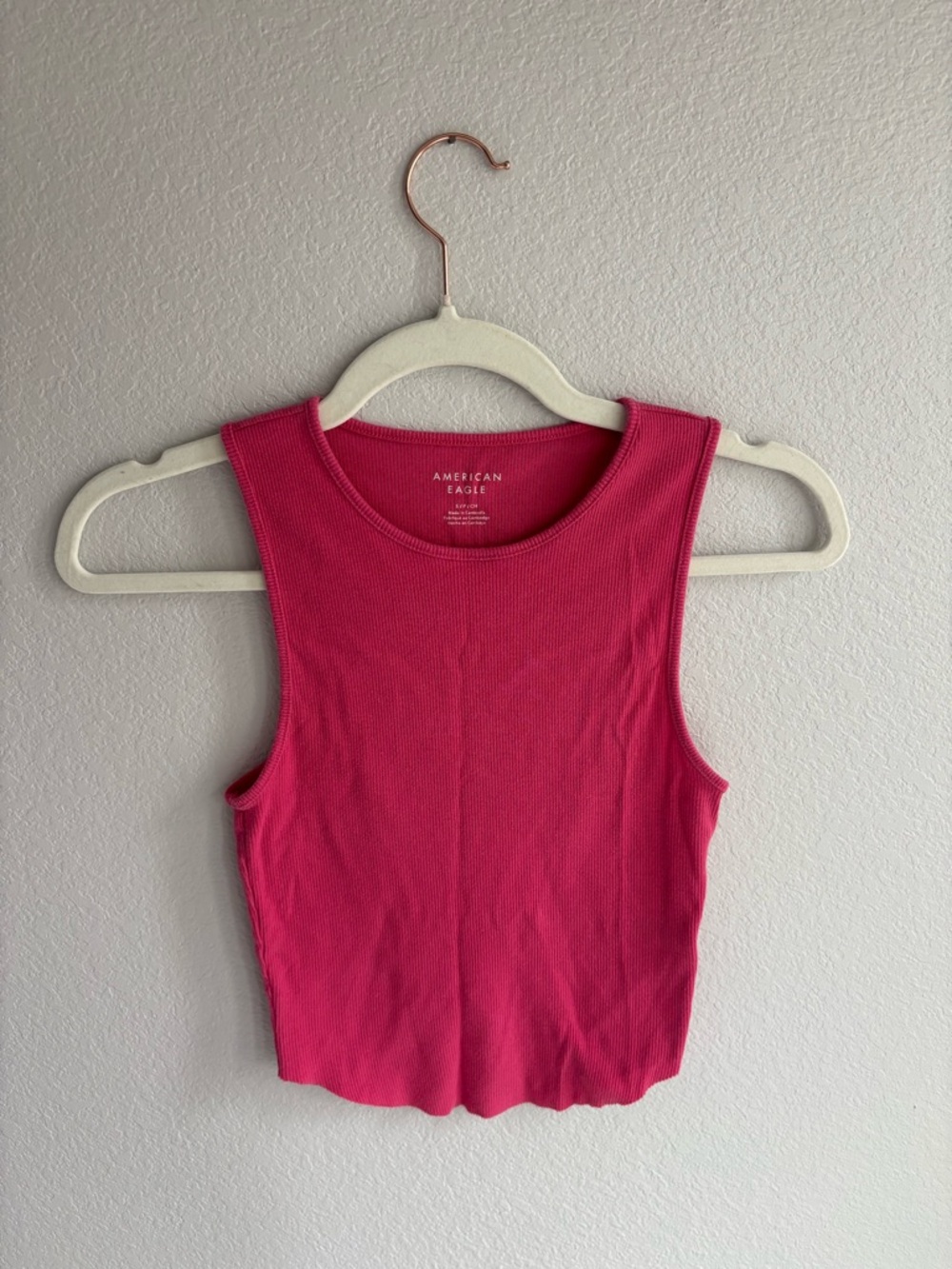 American Eagle Outfitters Hot Pink Ribbed Cropped Tank